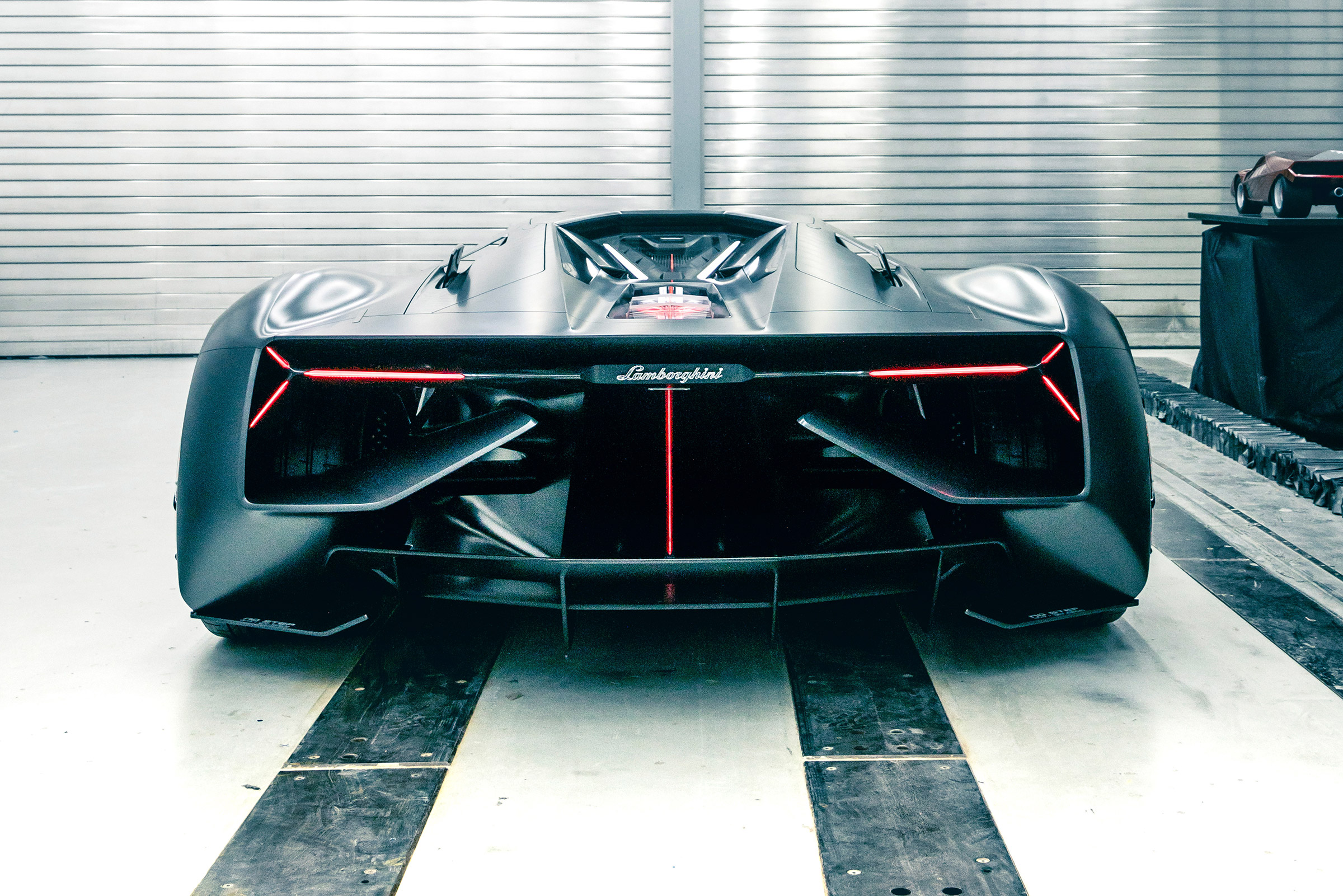 Lamborghini Terzo Millennio - rear