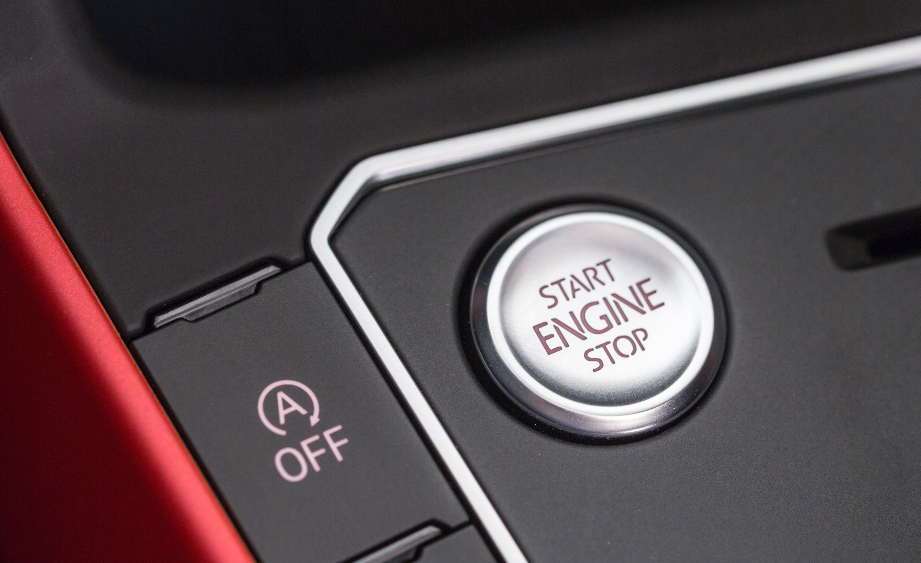 2018 VW Polo GTI – Start button
