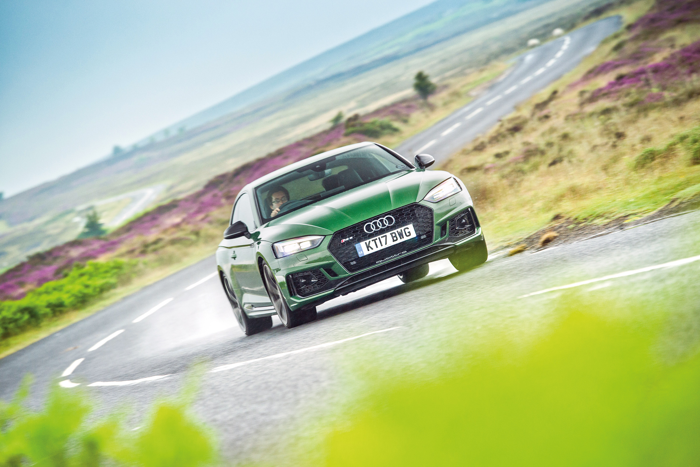 Audi RS5 – front