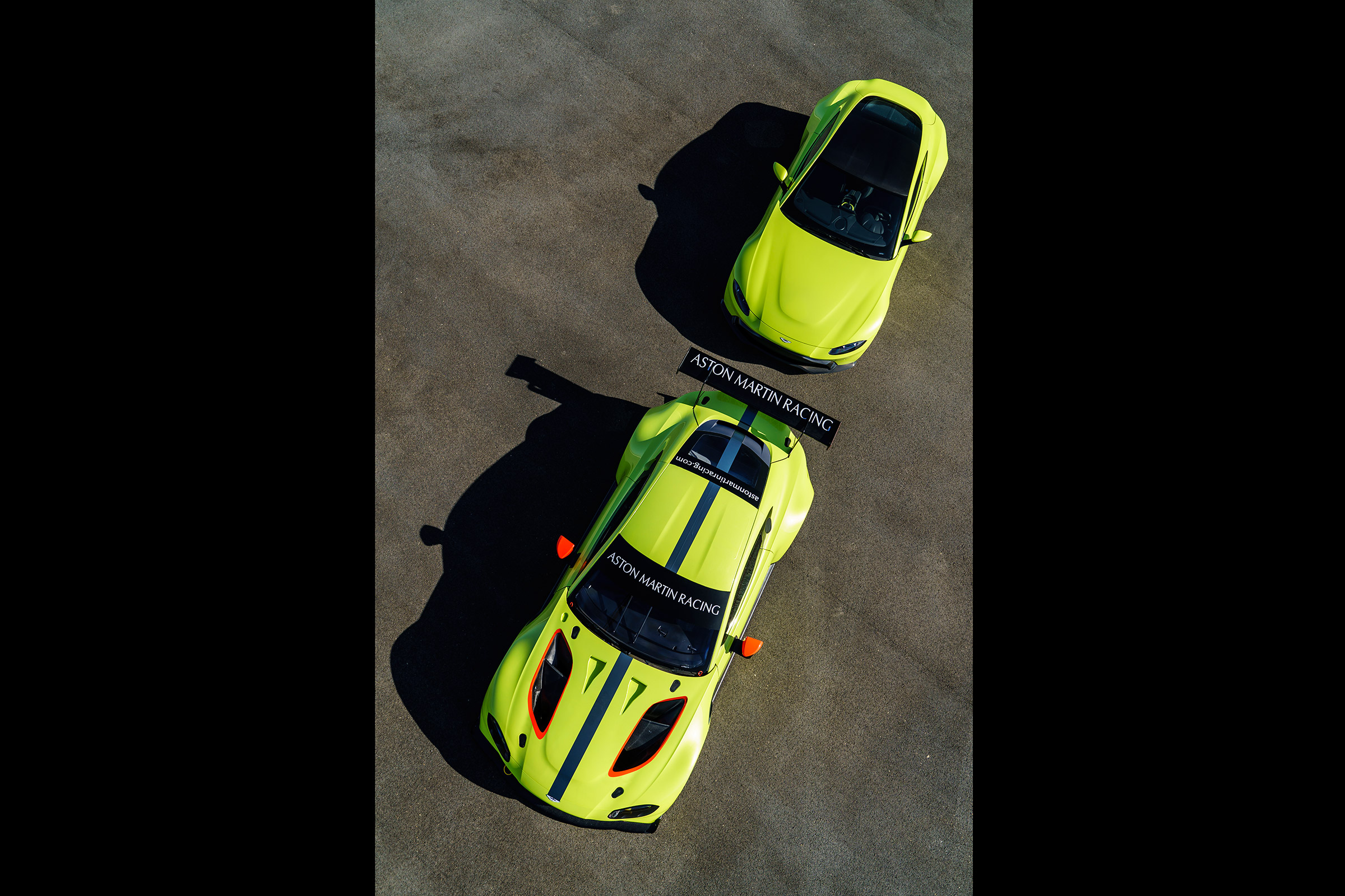 Aston Martin Racing Vantage GTE - roof