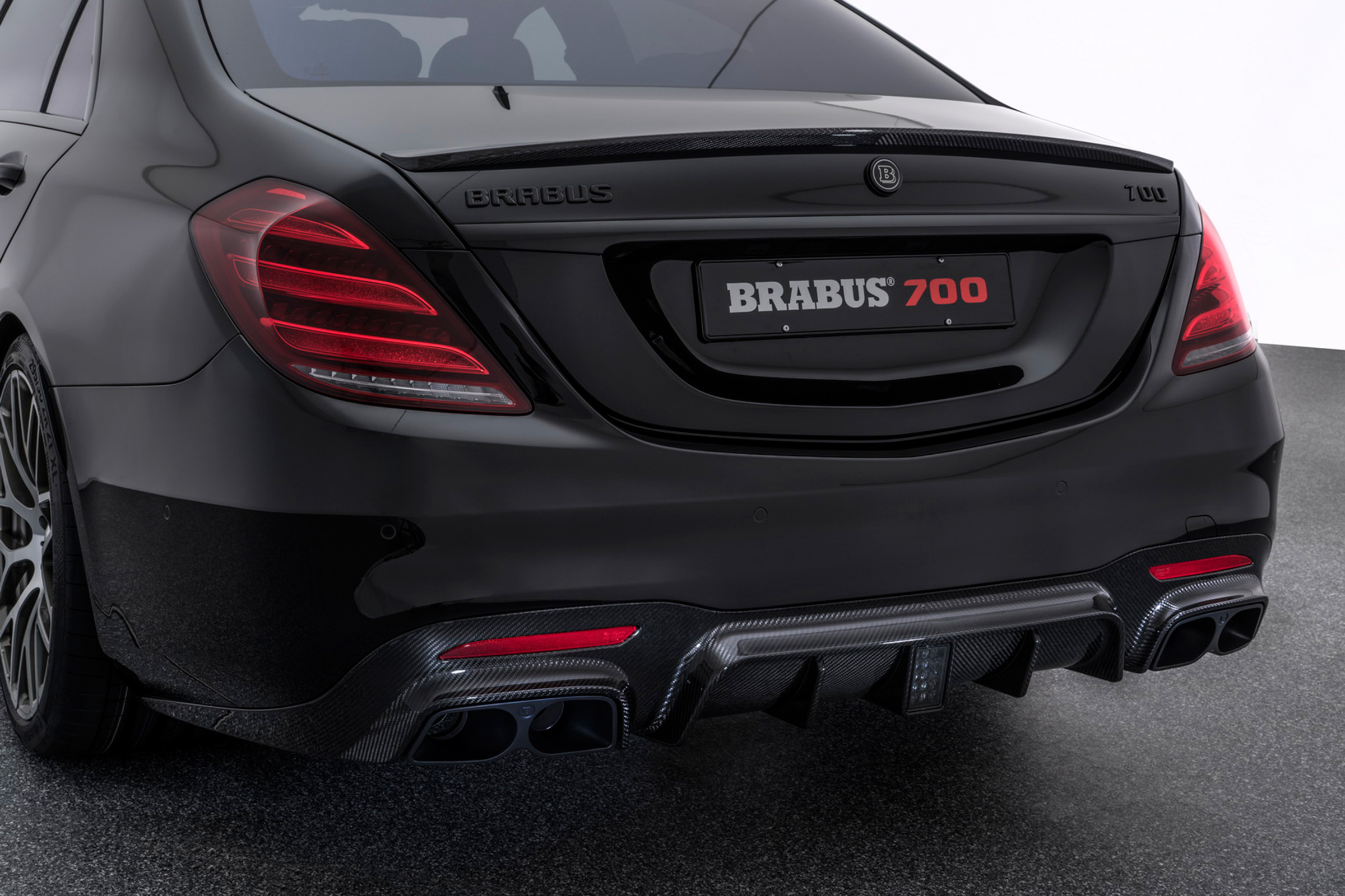 Brabus 700 – rear