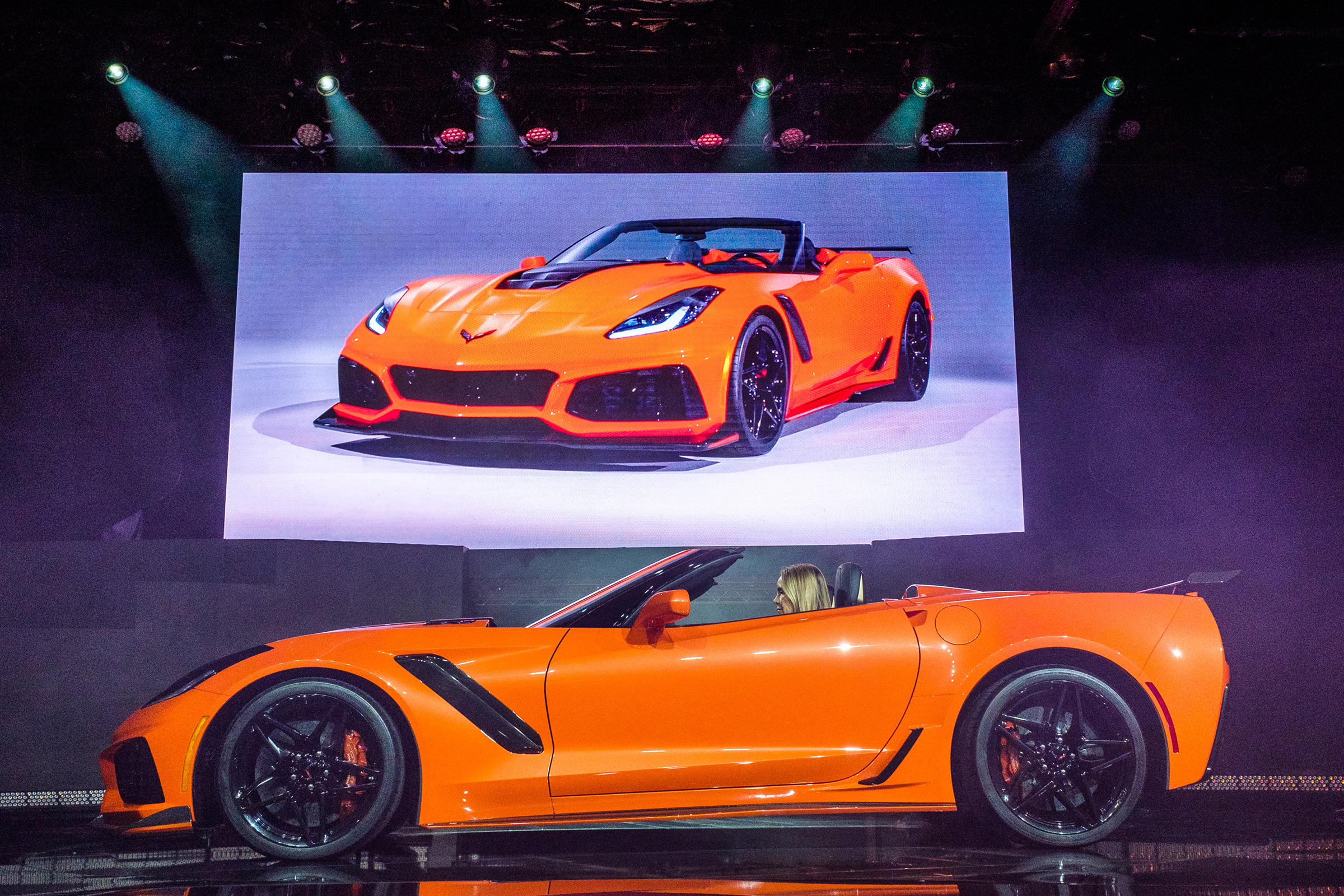 Chevrolet Corvette ZR1 convertible – side