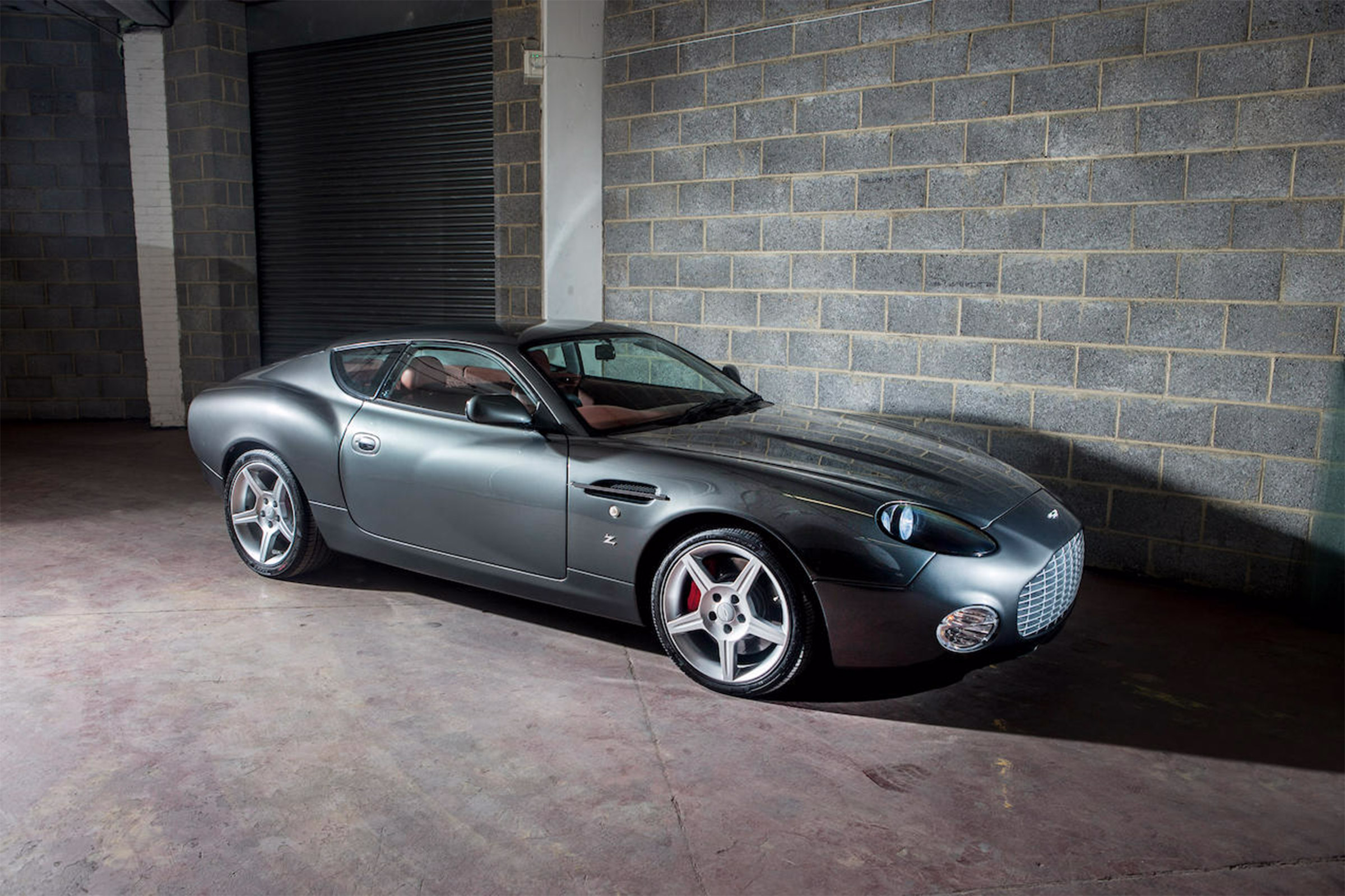 Aston Martin DB7 Zagato - pictures