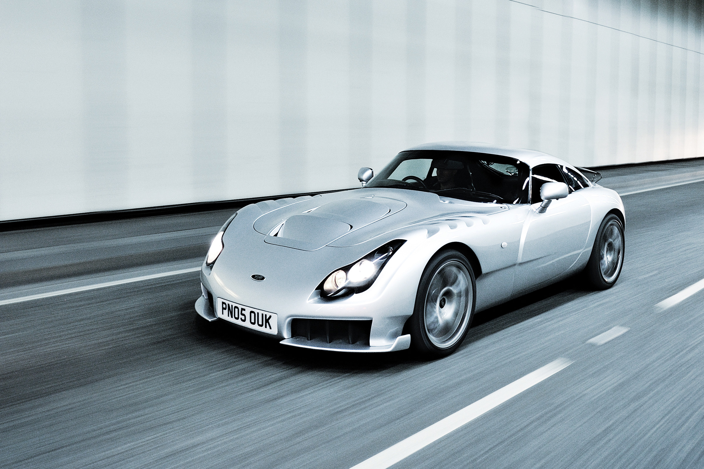 TVR Sagaris – front quarter