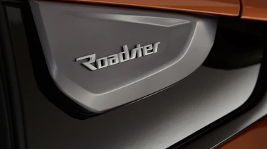 BMW i8 Roadster - badge