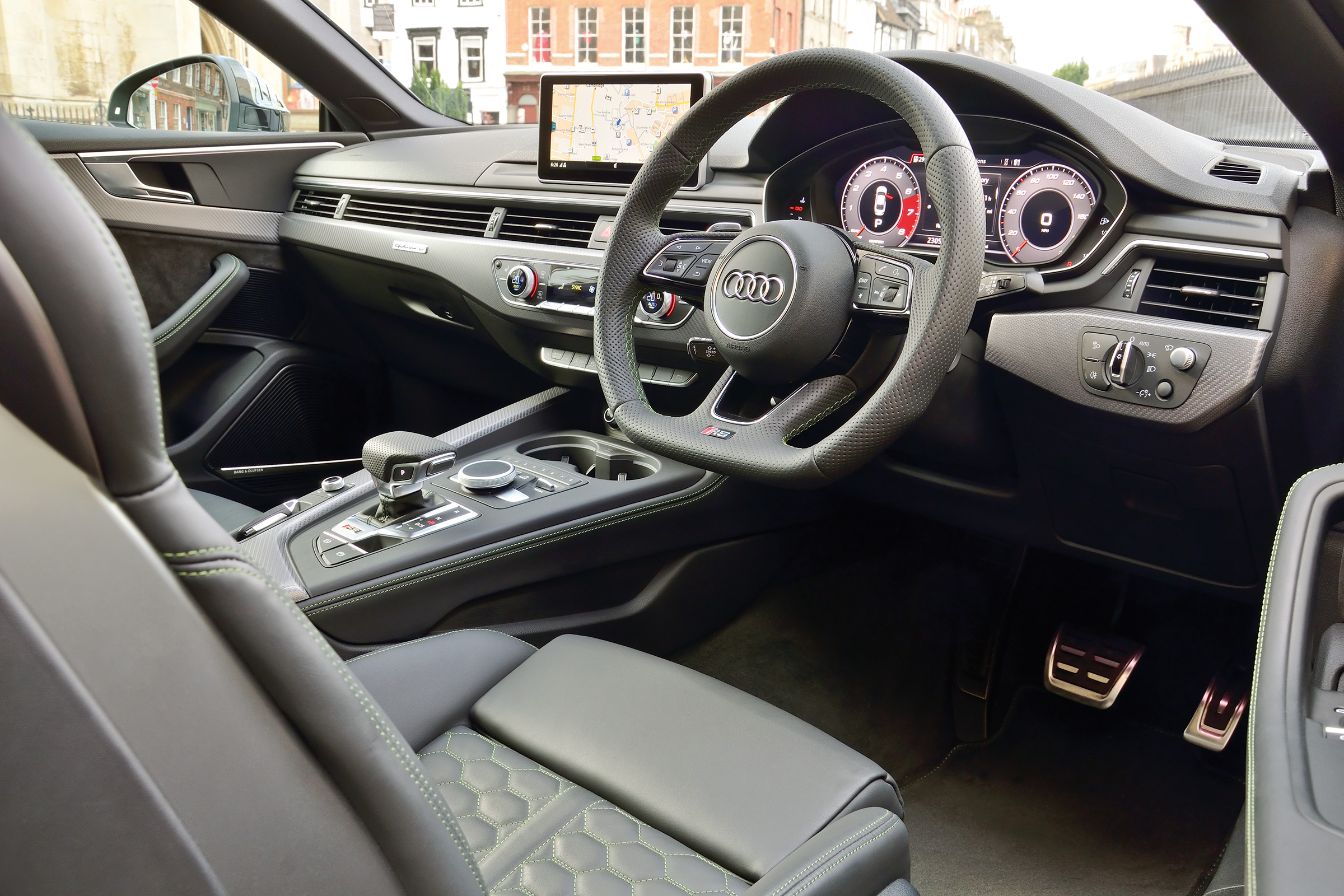 Audi RS5 – interior