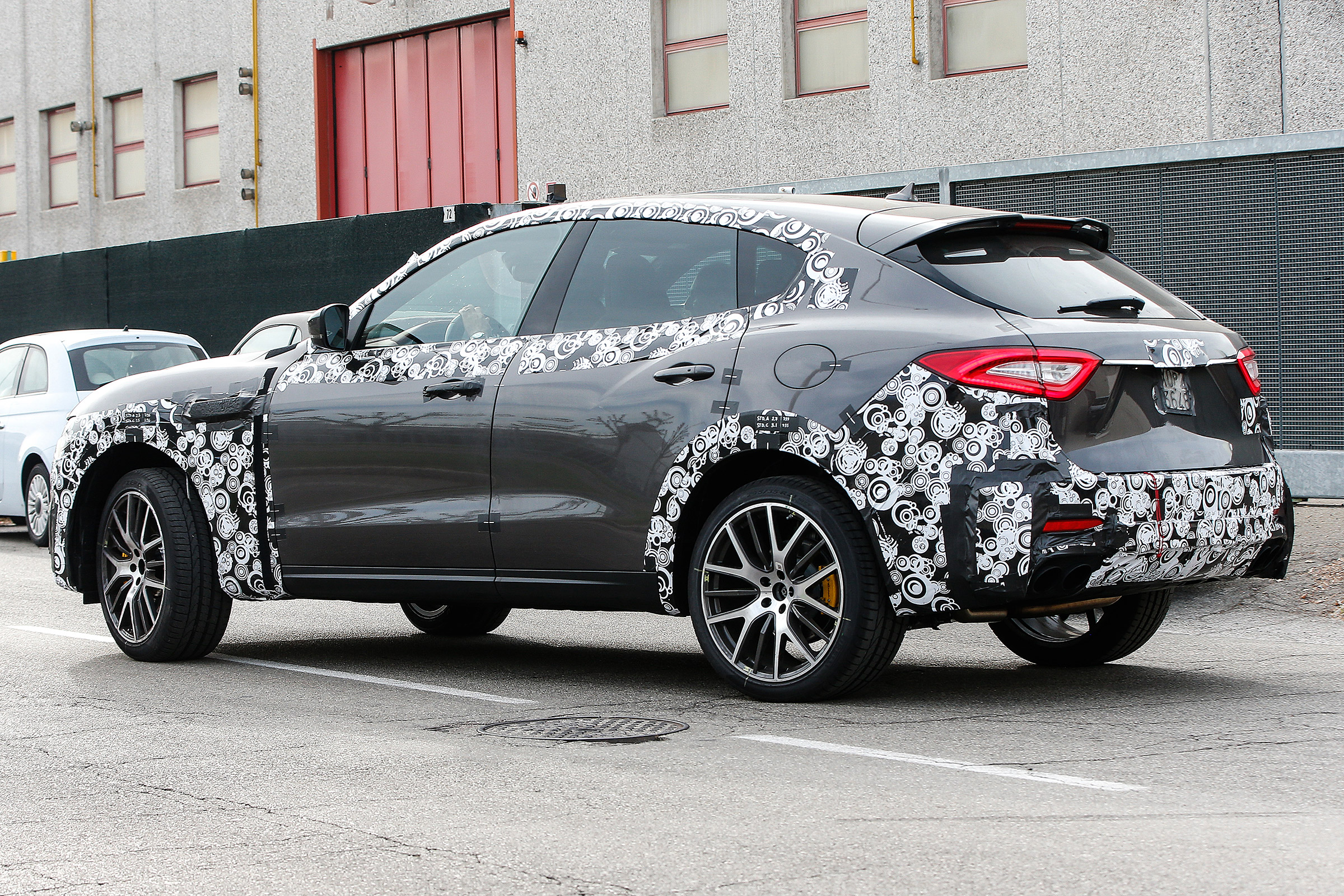 Maserati Levante spied - rear
