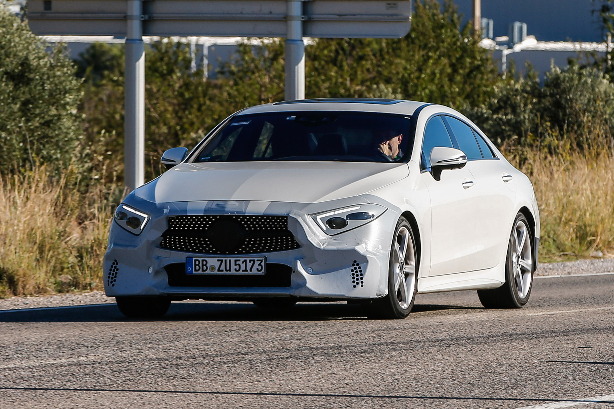 Mercedes-Benz CLS spy - front quarter