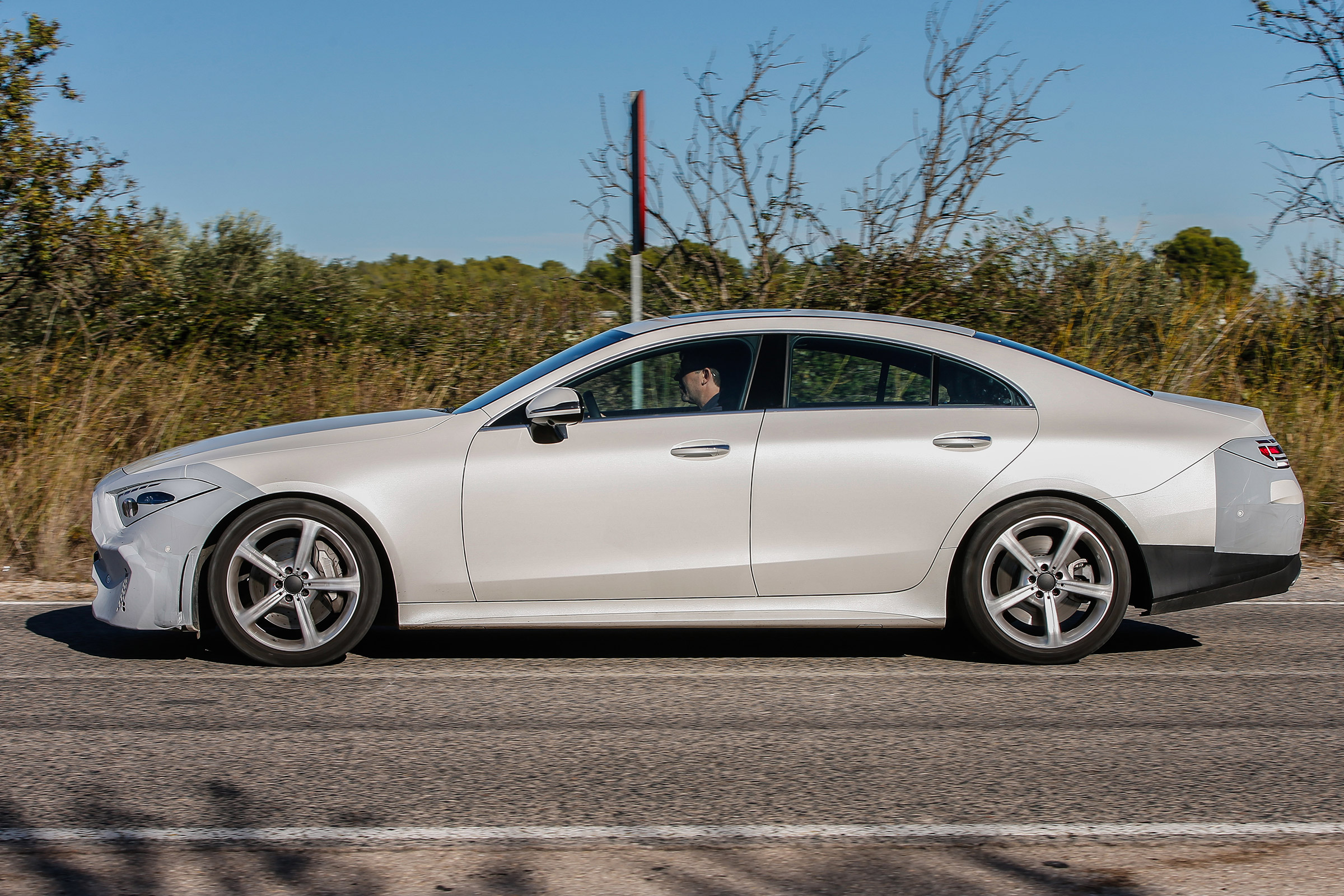 Mercedes-Benz CLS spy - profile