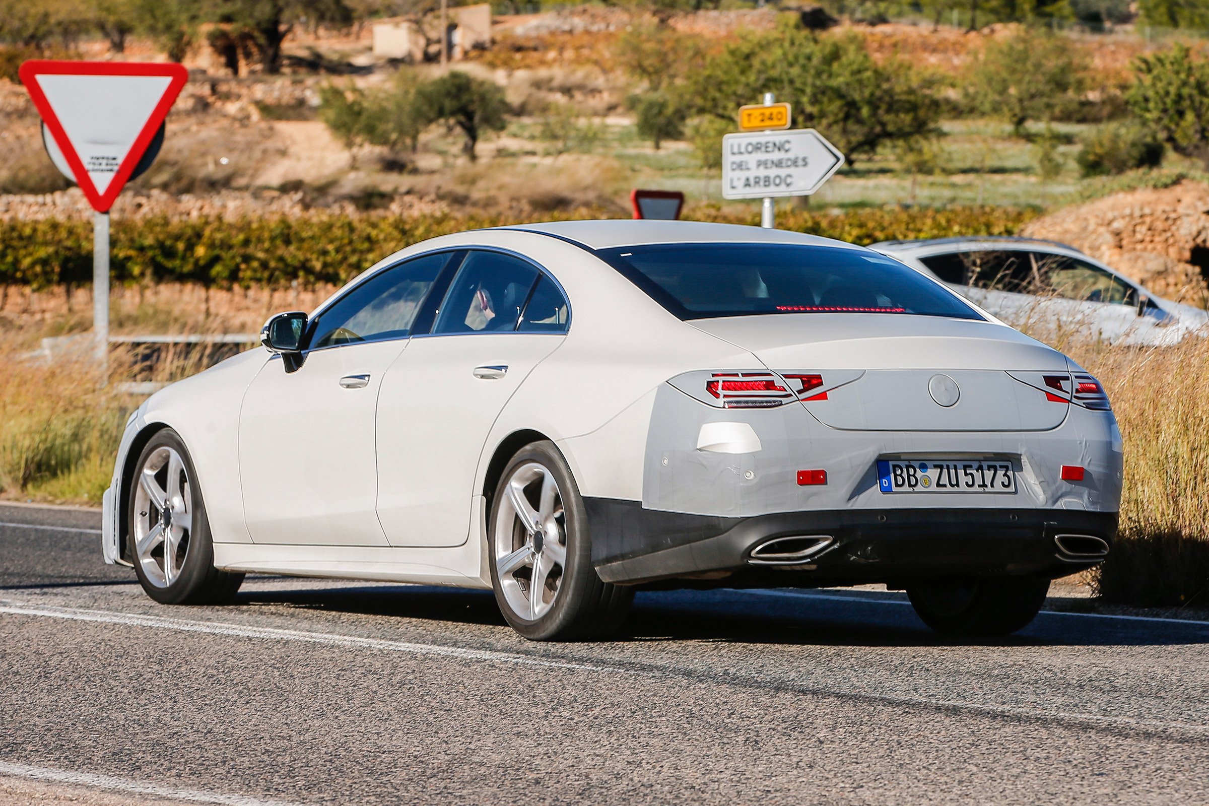 Mercedes-Benz CLS spy - rear quarter