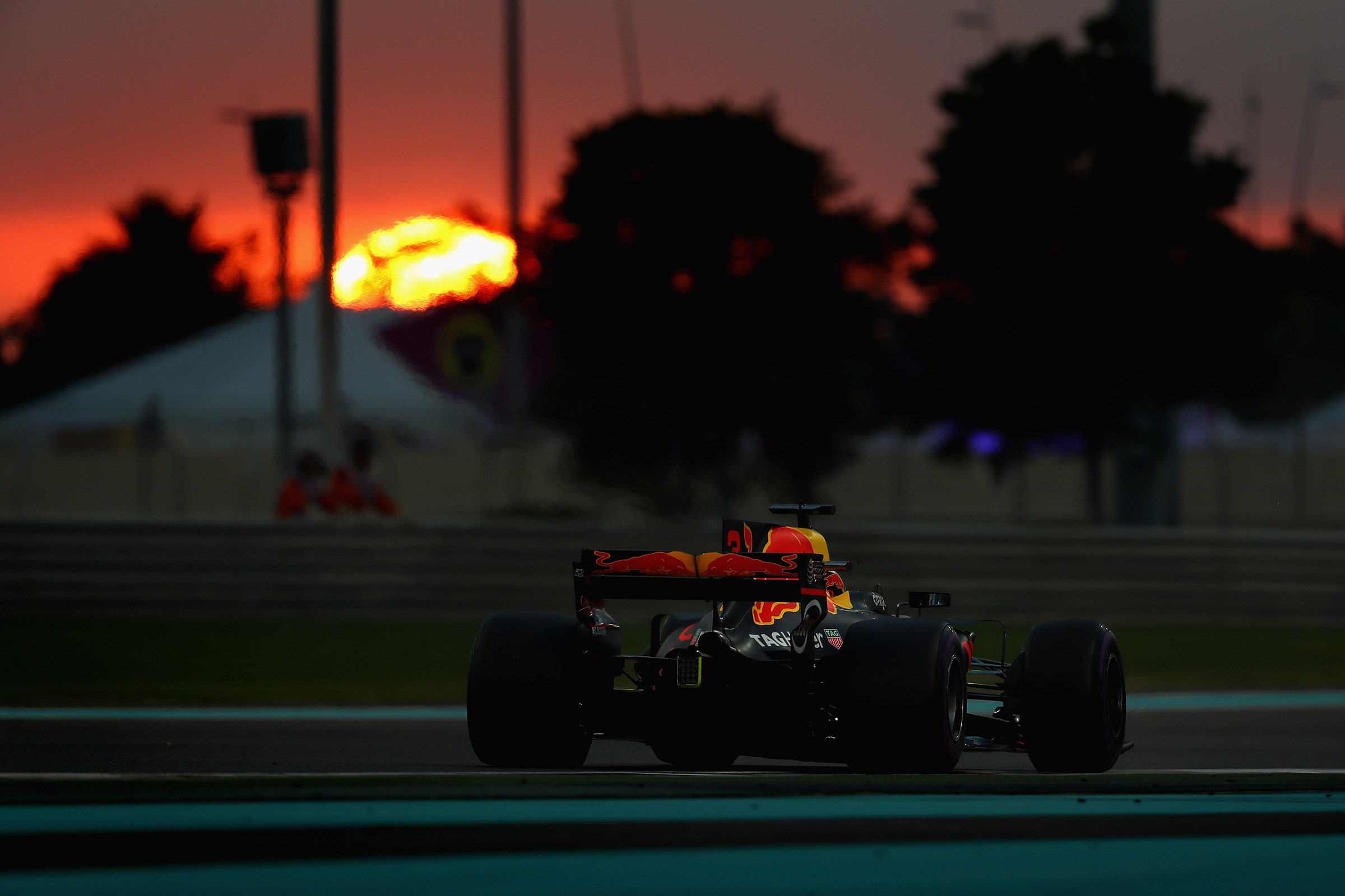 F1 Round 20 - RB