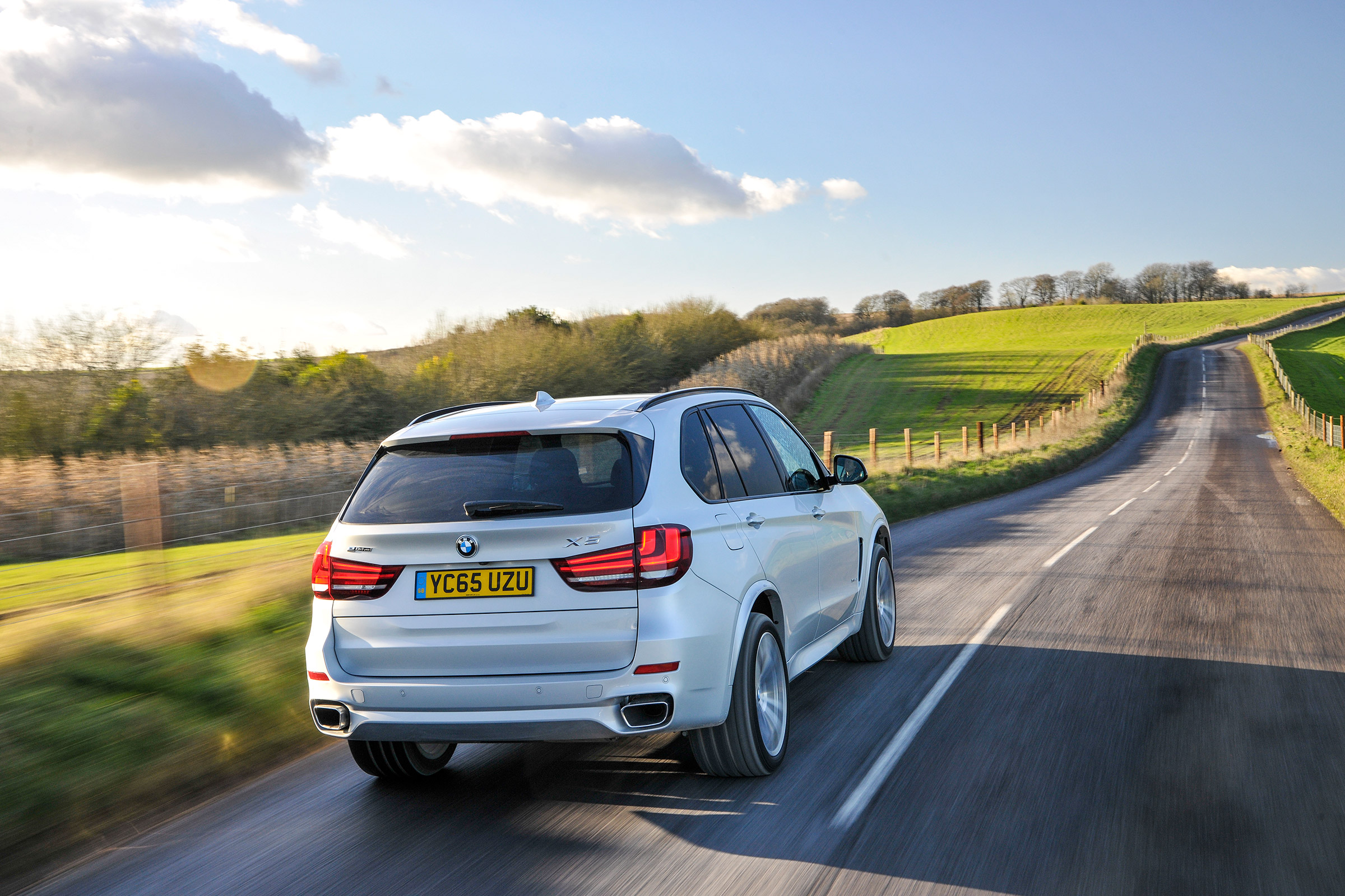 BMW X5 40e - rear quarter
