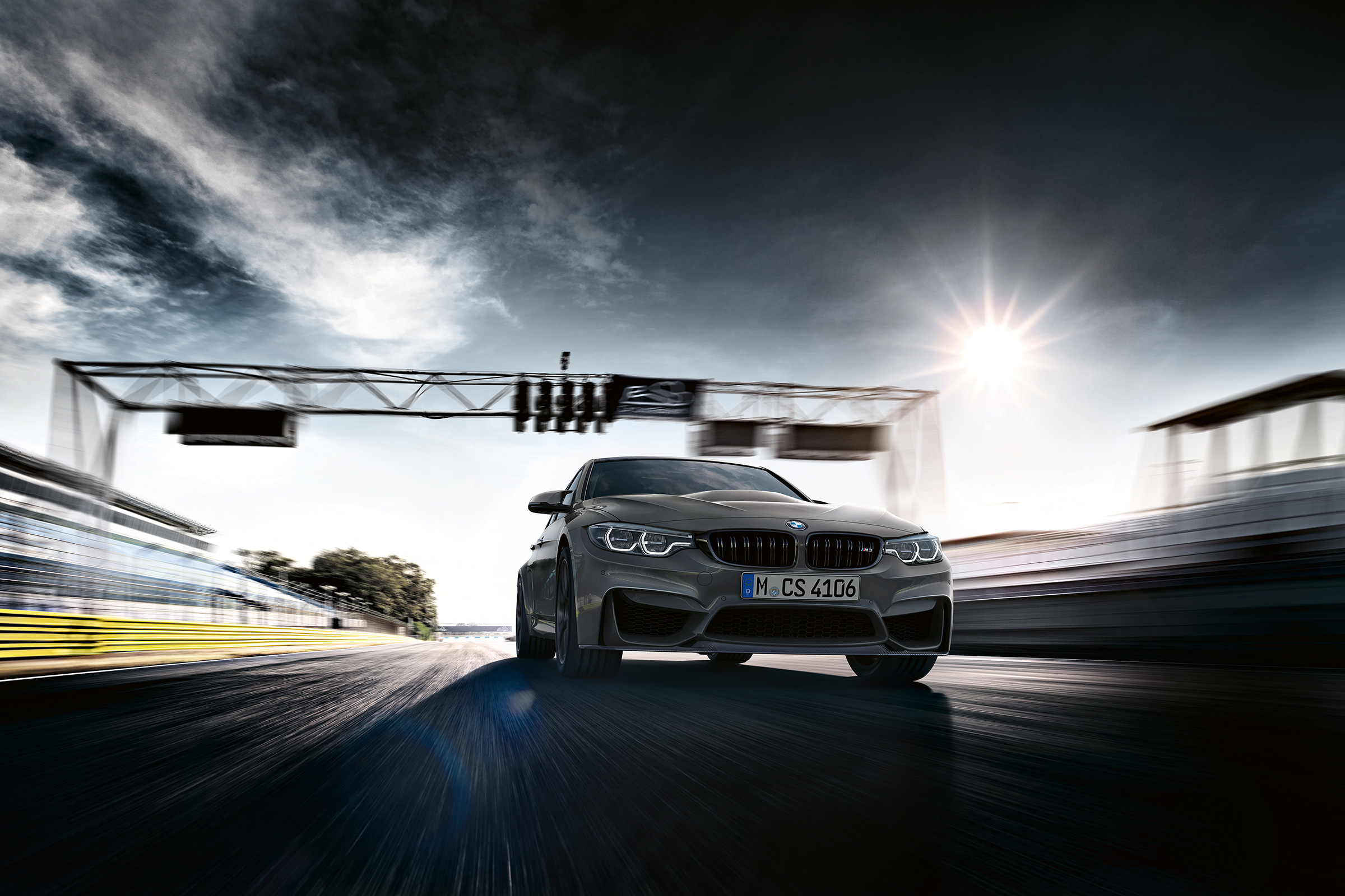 BMW M3 CS  – front