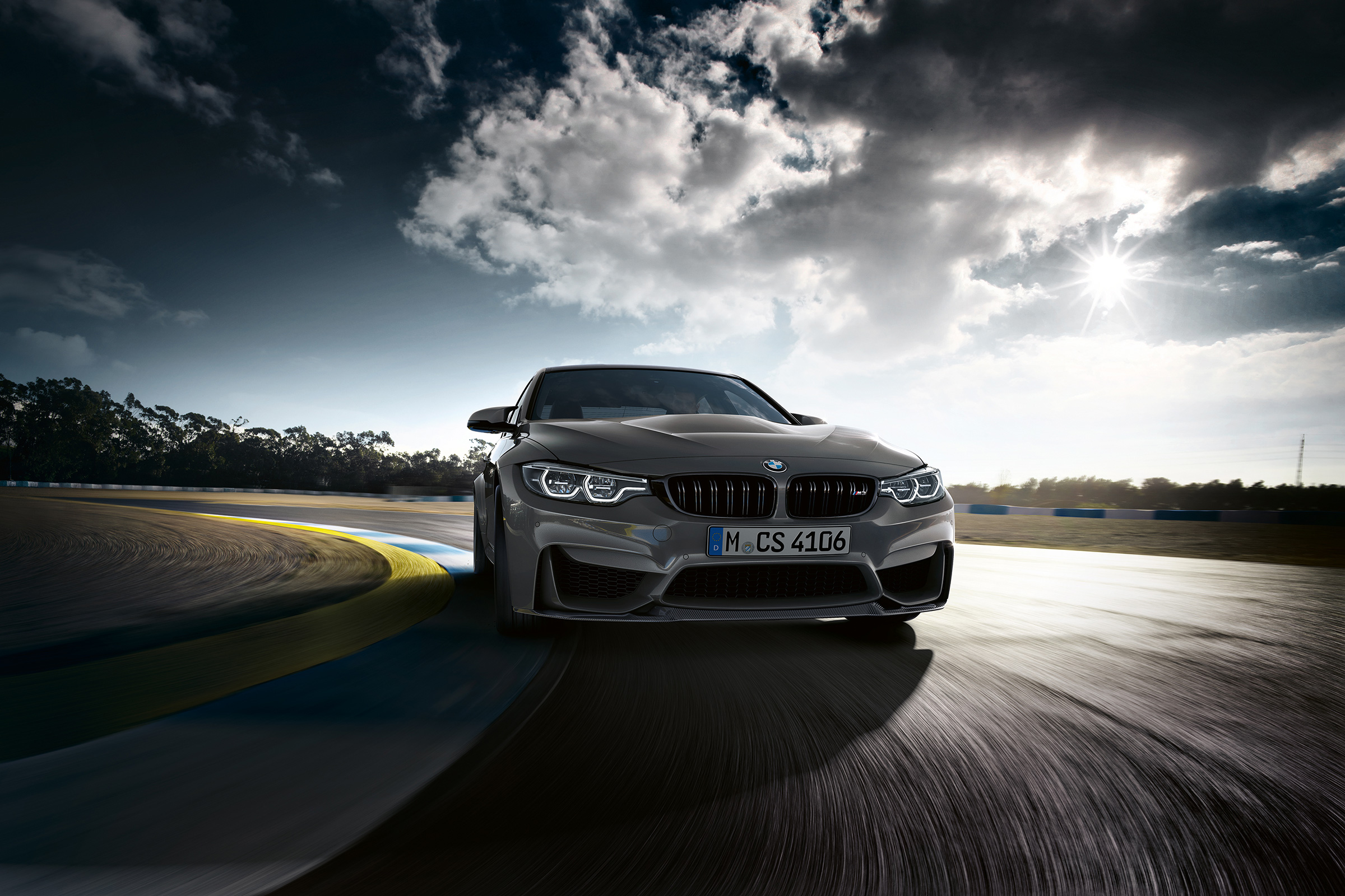 BMW M3 CS  – front