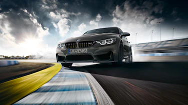 BMW M3 CS – sliding