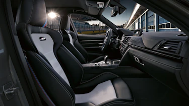BMW M3 CS – front seats
