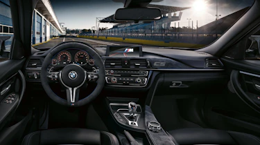 BMW M3 CS – interior
