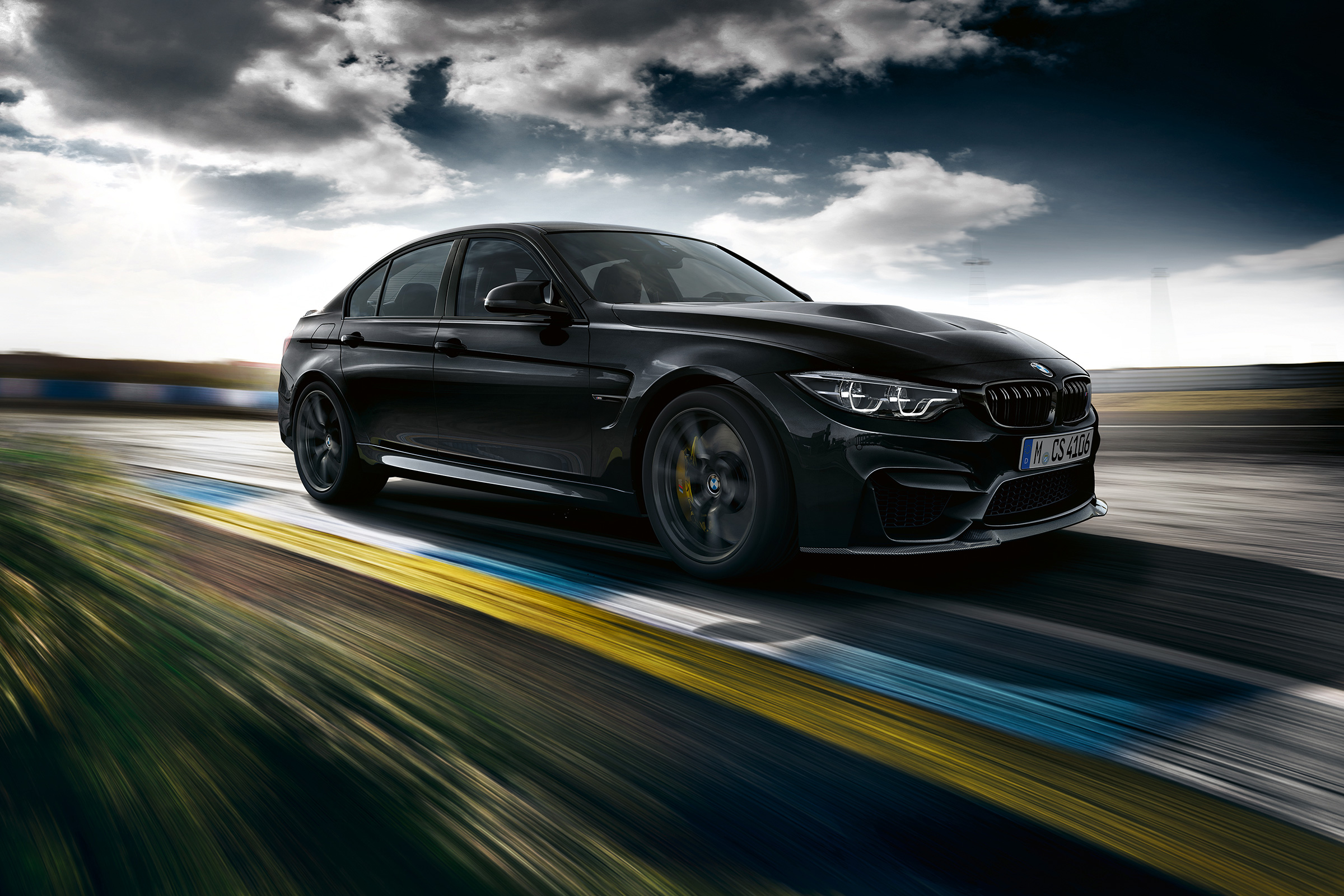 BMW M3 CS  – BMW front quarter