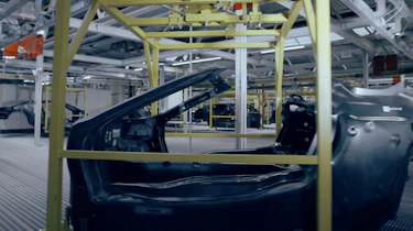 BMW i8 Spyder - body