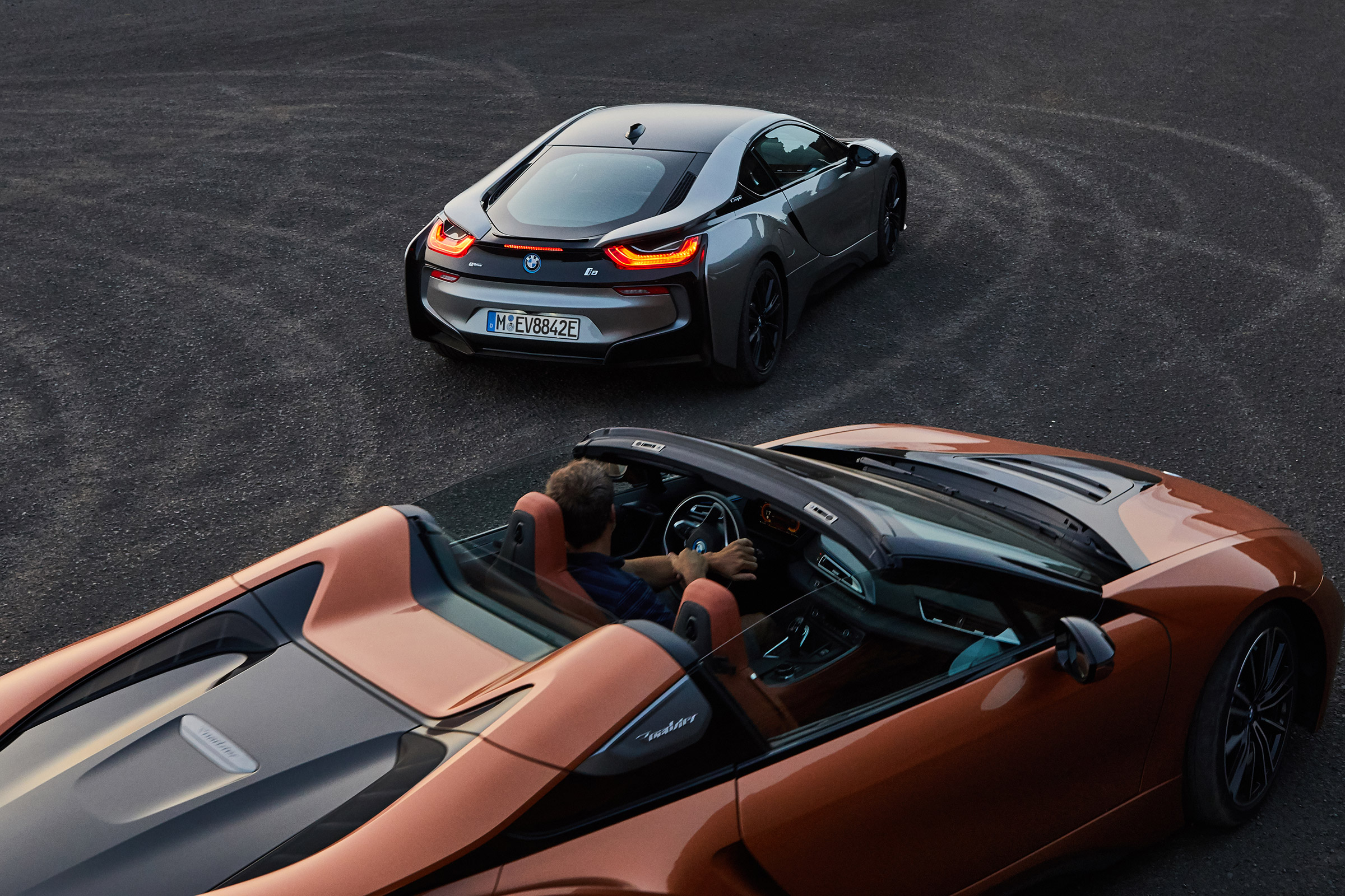BMW i8 Roadster - pair