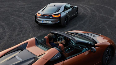 BMW i8 Roadster - pair