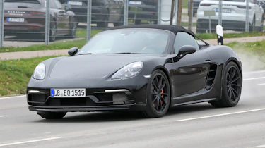 Porsche 718 Boxster Spyder Spies – front quarter
