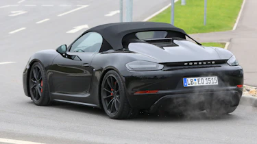 Porsche 718 Boxster Spyder Spies – rear quarter