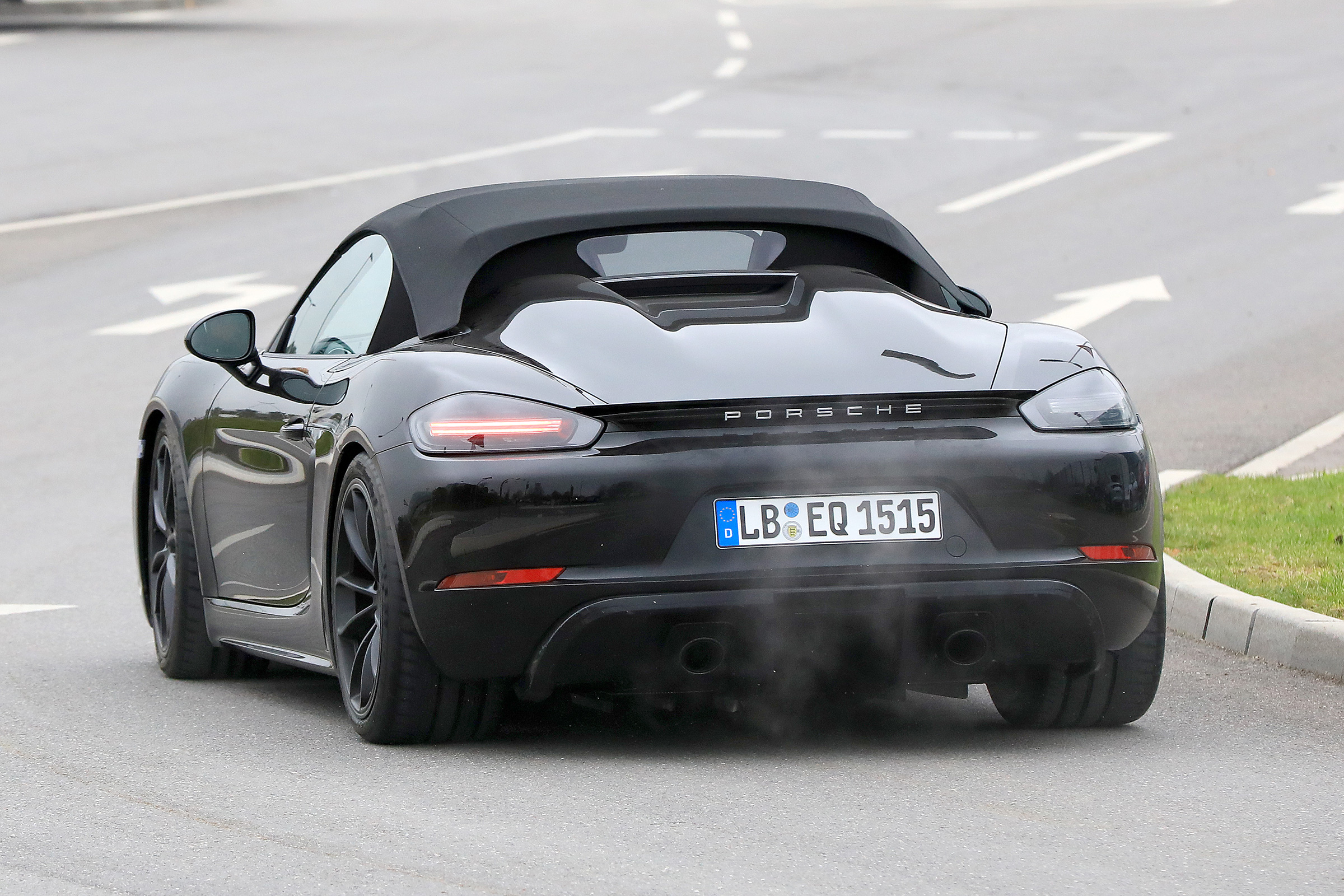 Porsche 718 Boxster Spyder Spies – rear