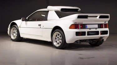 RS200