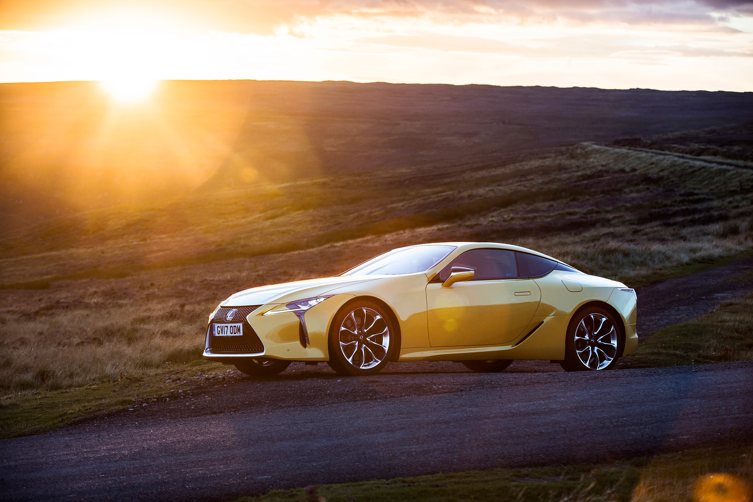 Lexus LC500 – front quarter