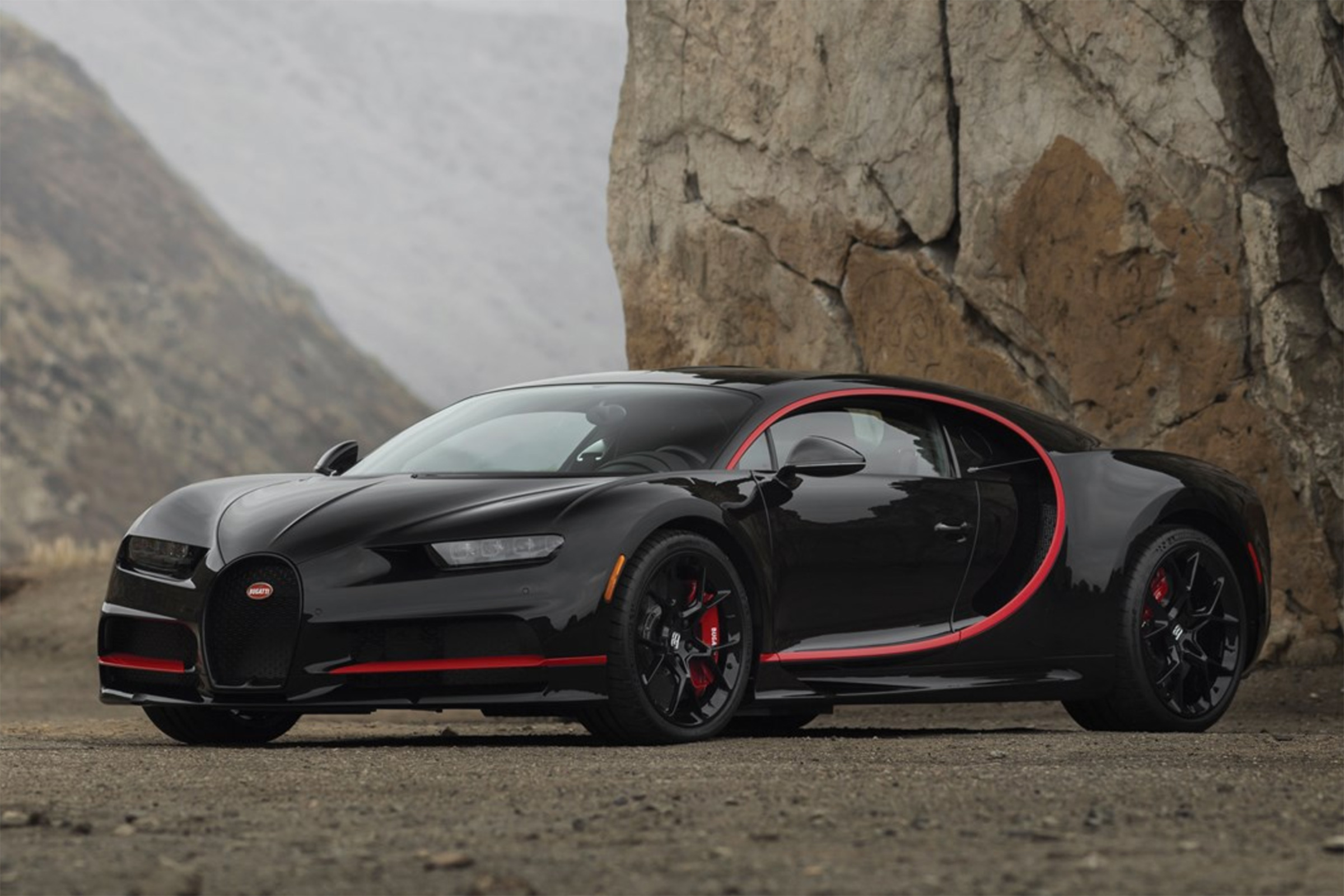 Bugatti Chiron – front quarter