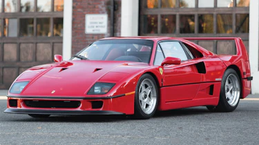 Ferrari F40 – front quarter