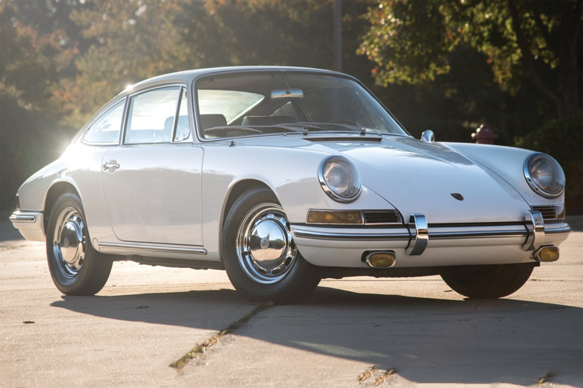 Porsche 911  – front quarter