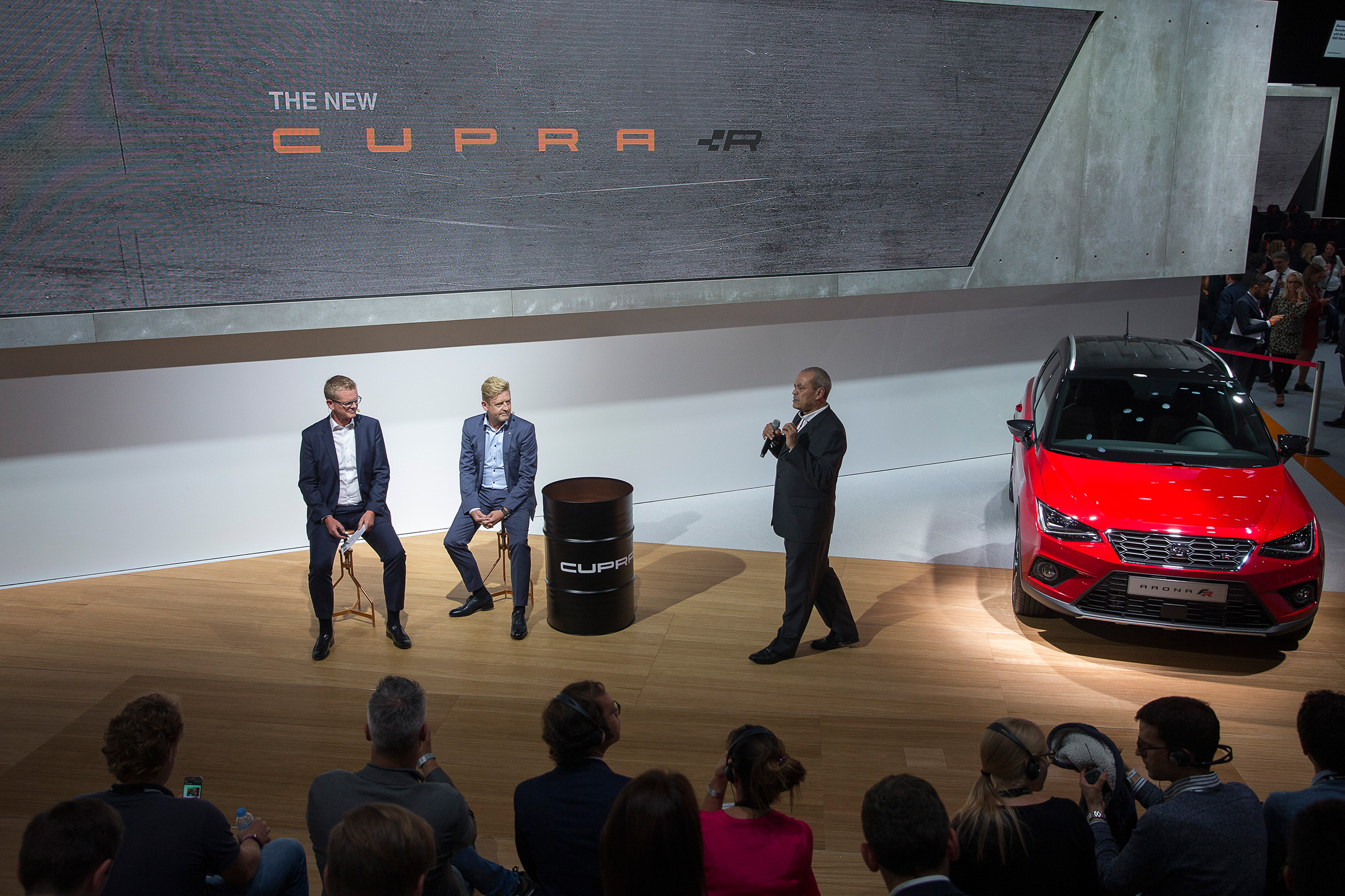 SEAT CUPRA R press talk