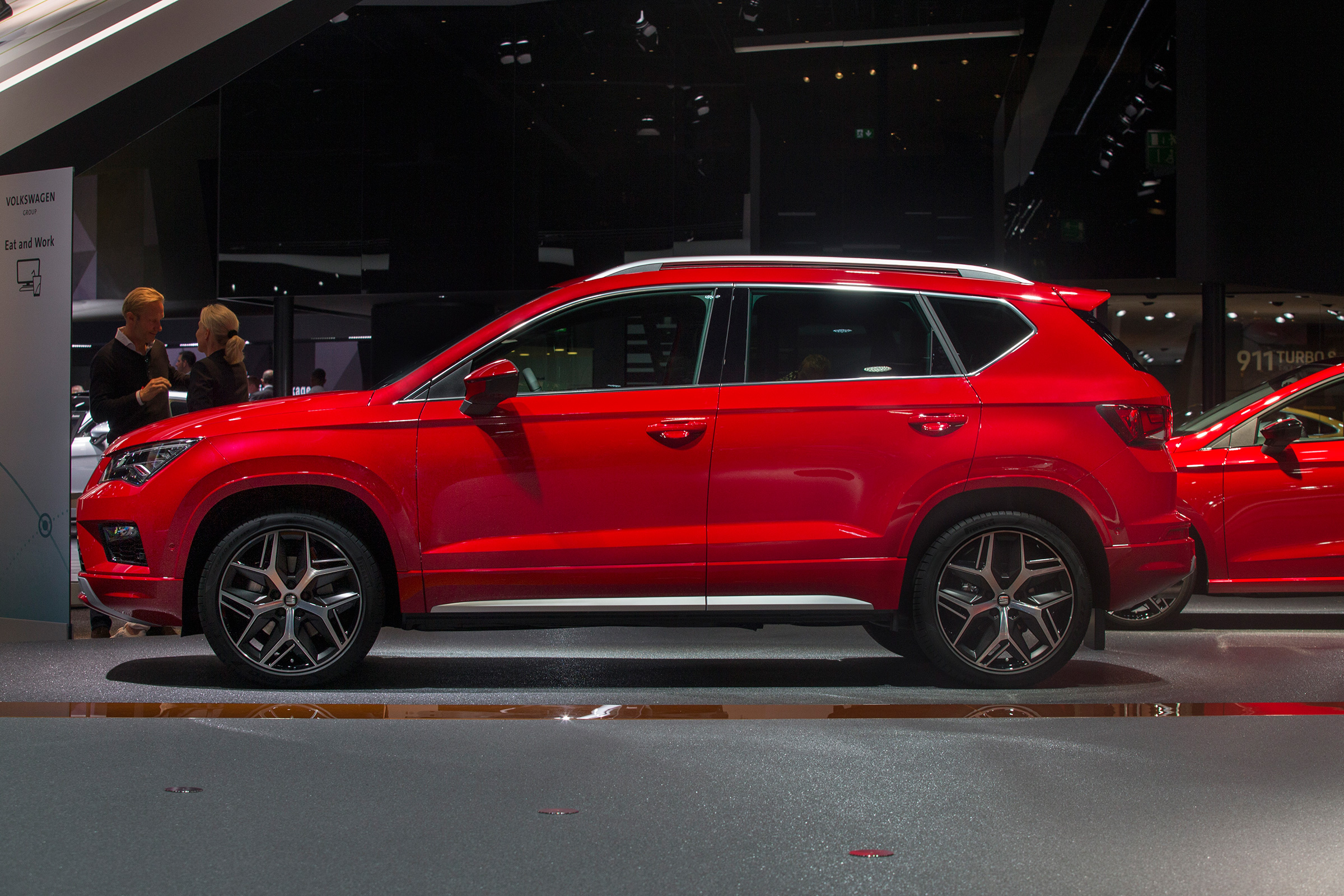 SEAT Ateca FR – side