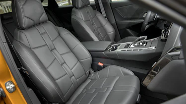 DS7 Crossback – passenger seat