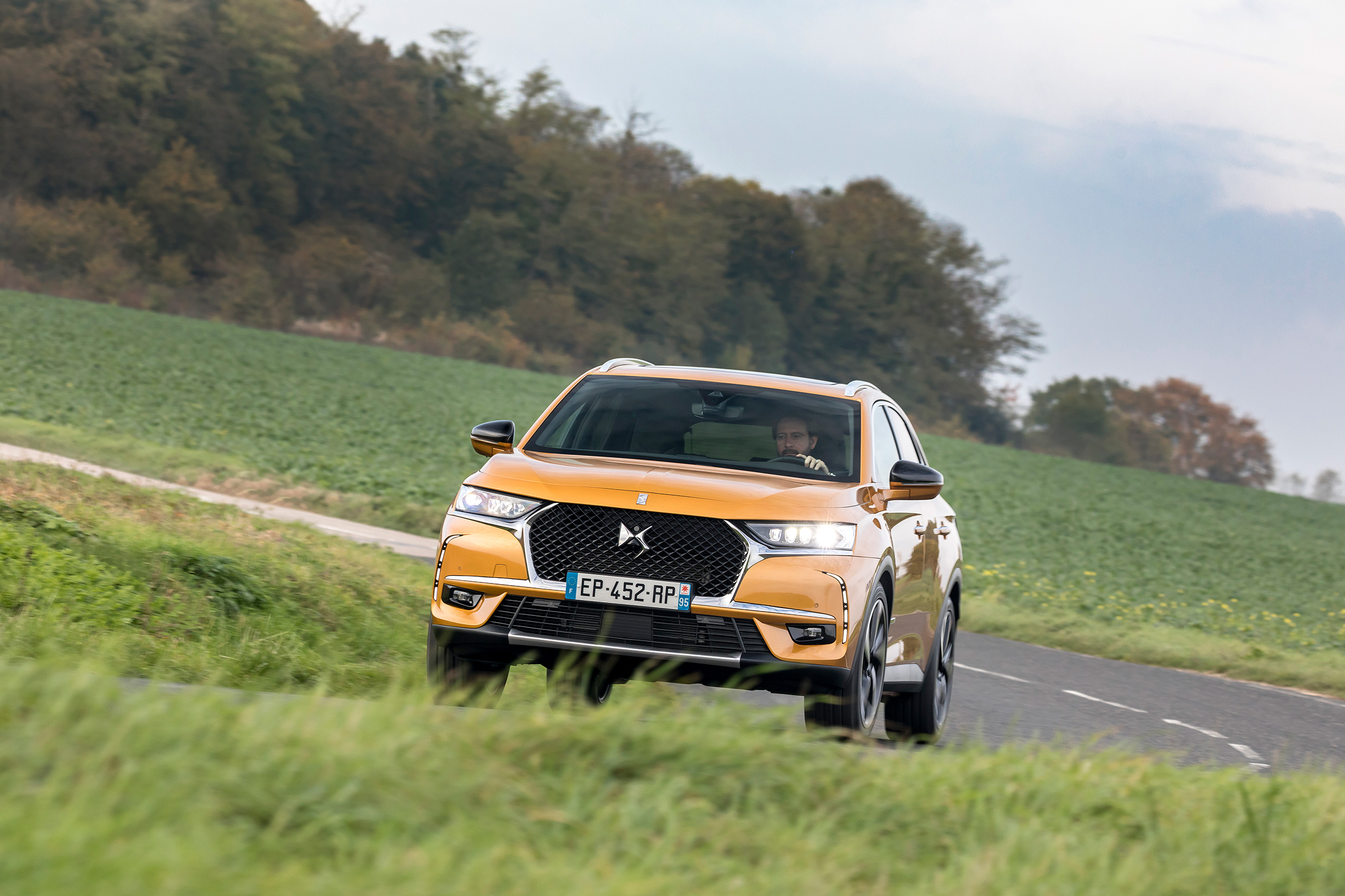 DS7 Crossback – front
