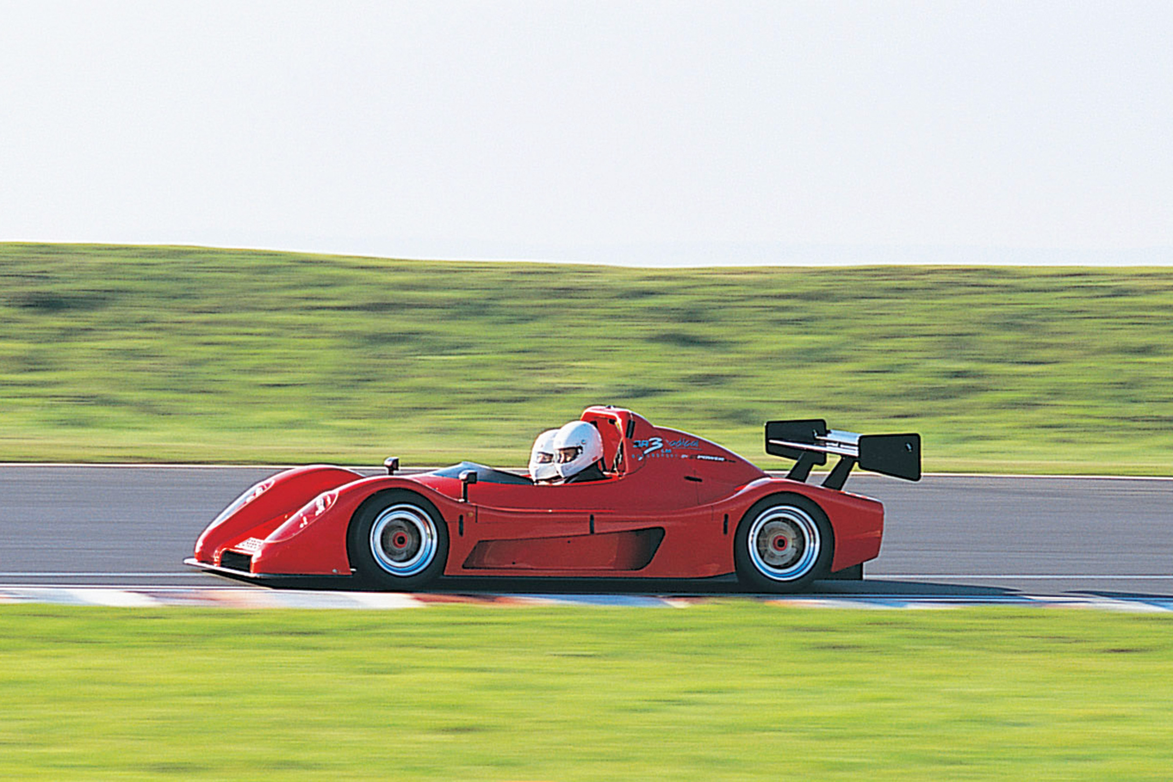 Radical SR3 – side 