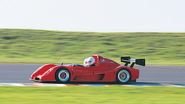 Radical SR3 – side