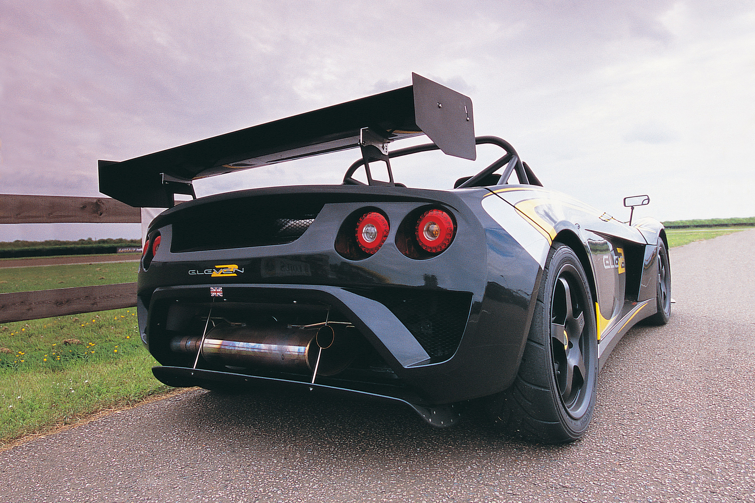 Lotus 2-Eleven  – rear