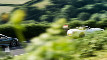 GT C v R8 - twin test