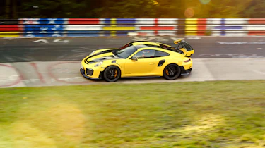 Porsche 911 GT2 RS – Lars Kern Nurburgring record