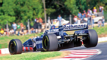 Williams FW18