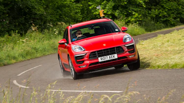 eCoty Porsche Macan GTS - front quarter
