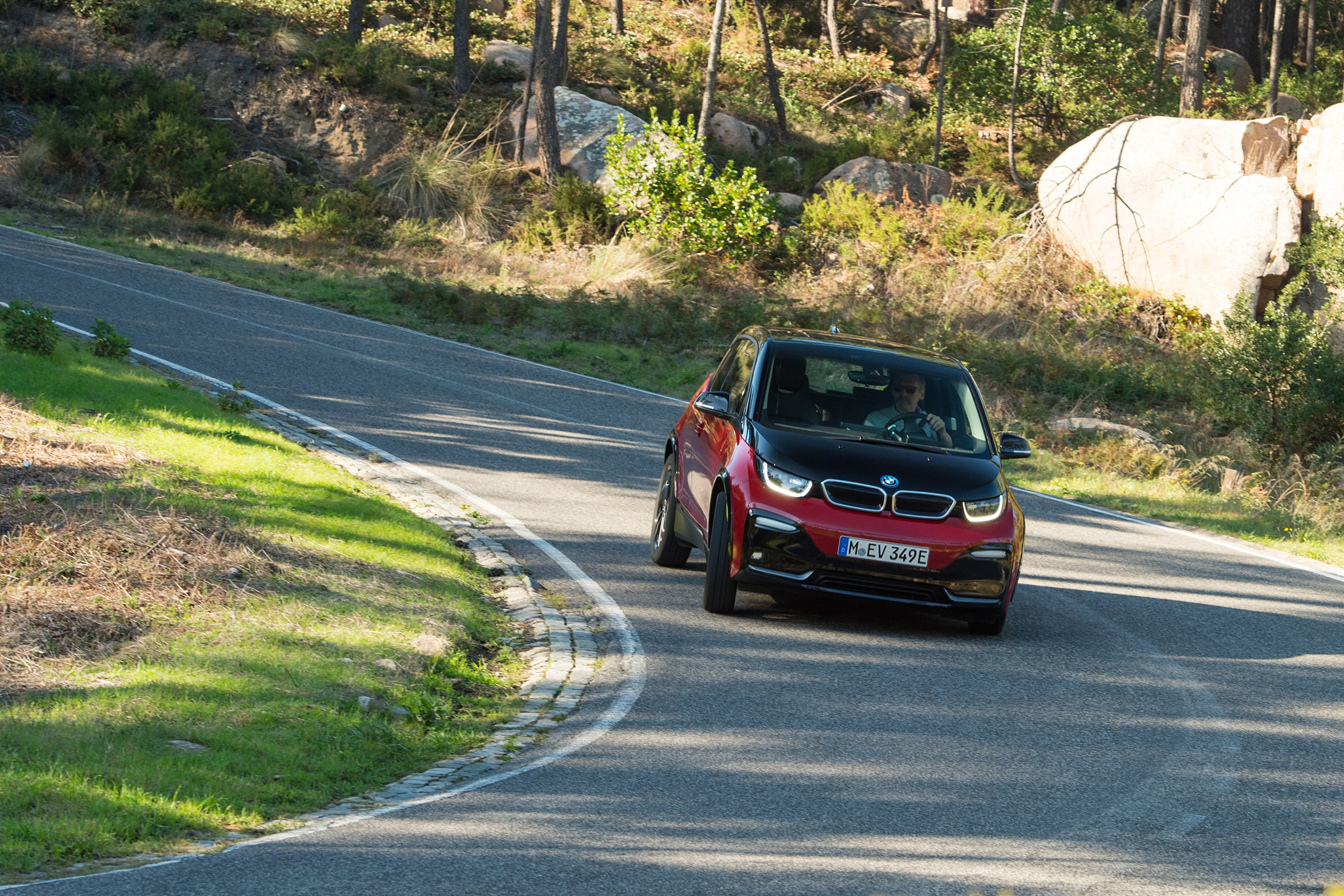 BMW i3s – cornering 