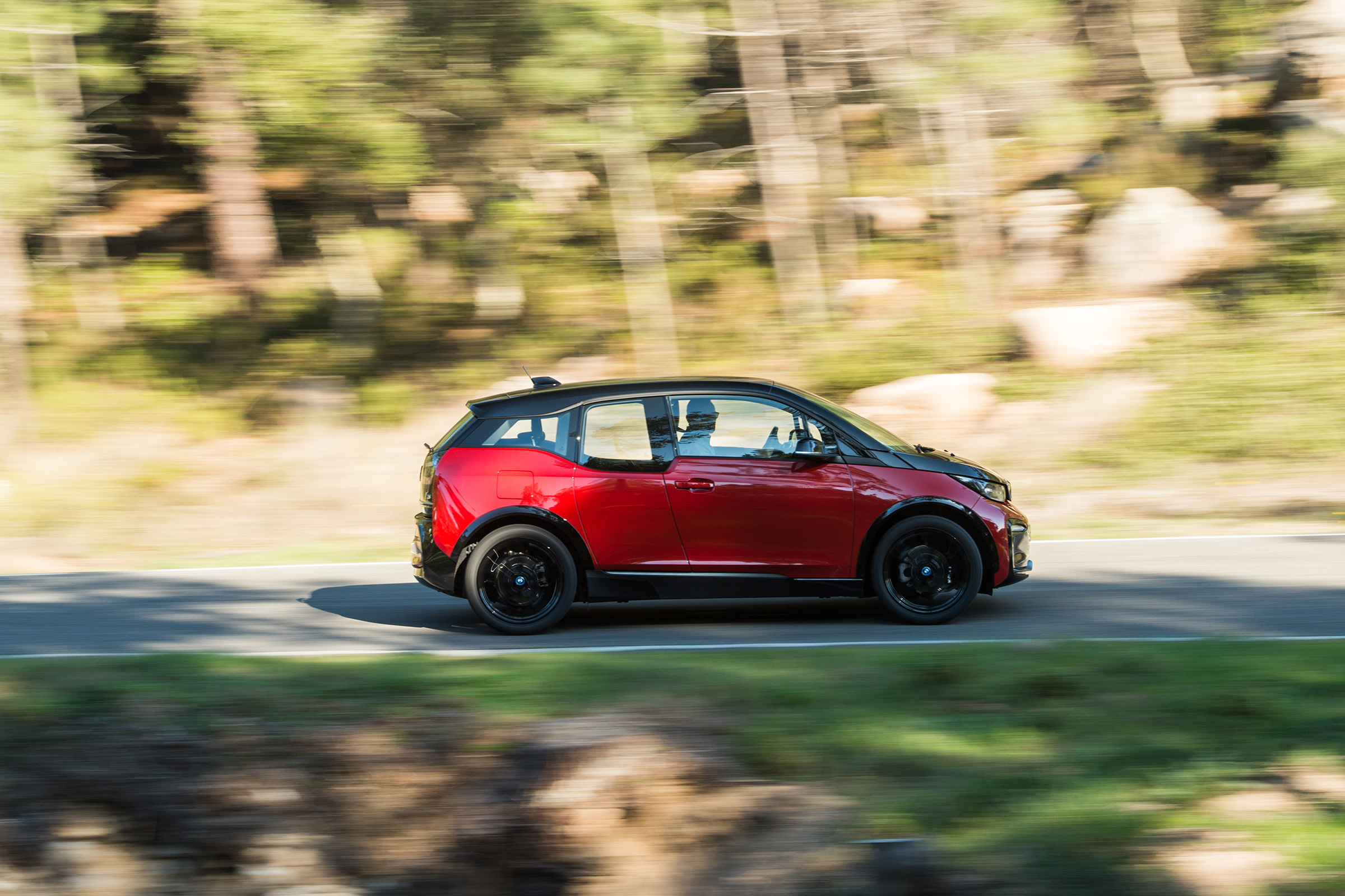 BMW i3s – side