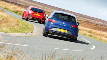 Honda Civic Type R and SEAT Leon Cupra 300 - rear