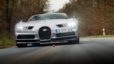eCoty Bugatti Chiron - front