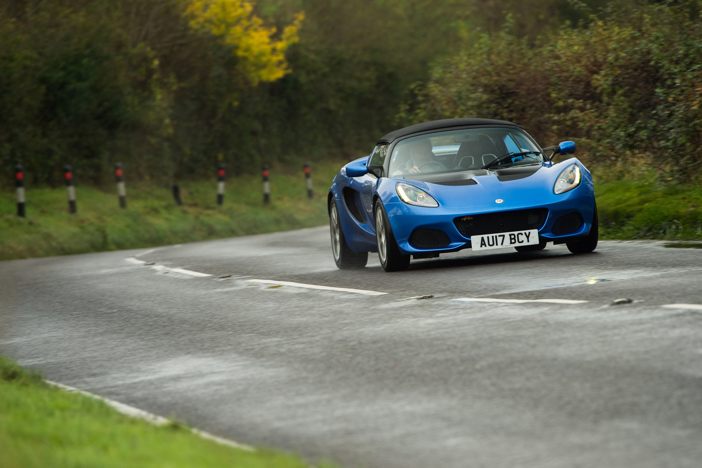 eCoty Lotus Elise Sport 220 - front driving