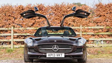 Mercedes-Benz SLS AMG – doors up